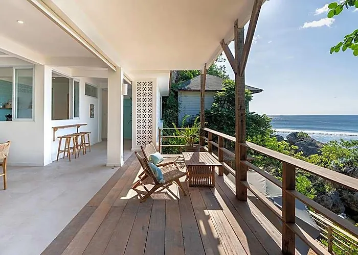 Villa Bingin House